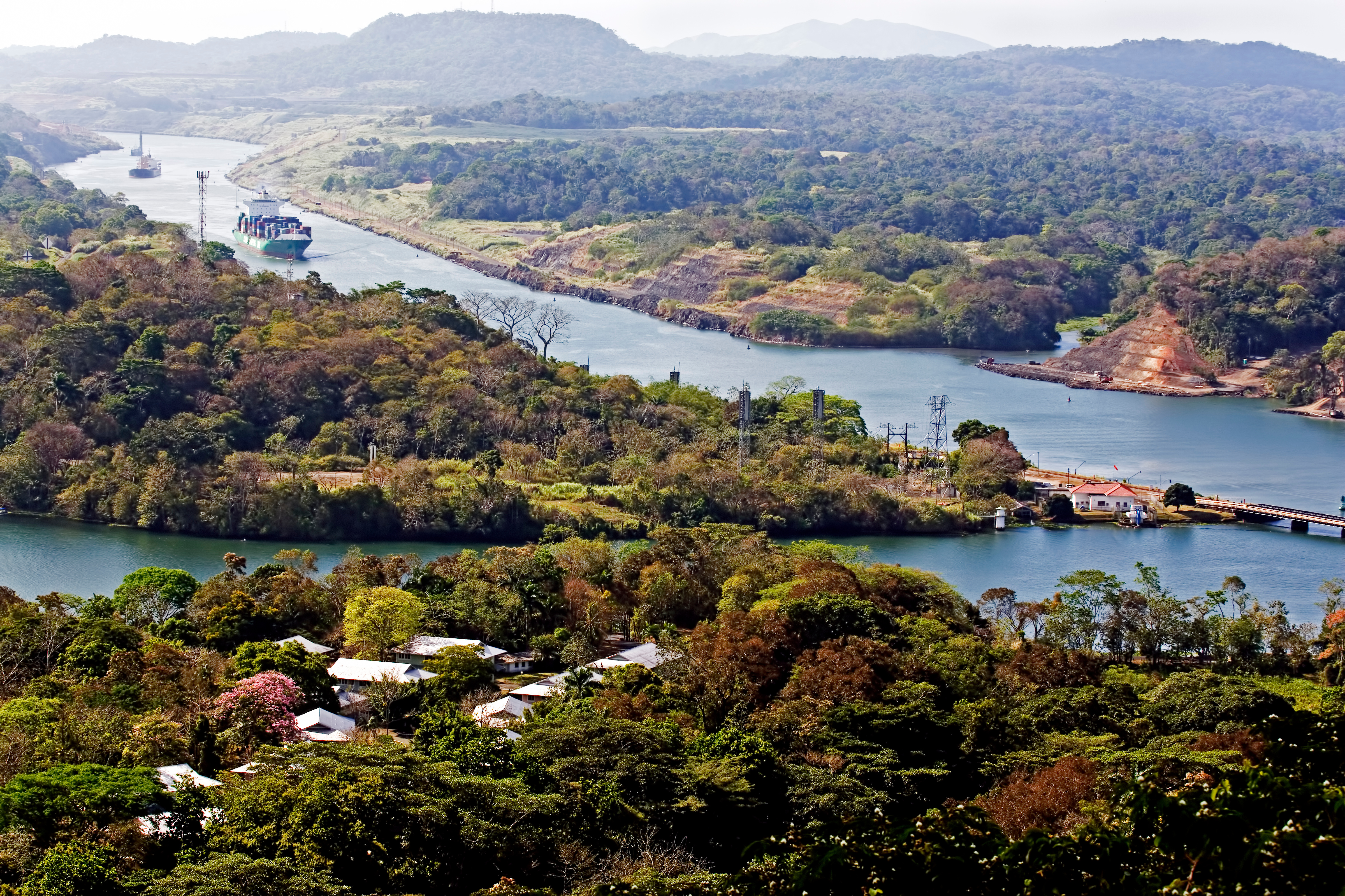 Panama_Canal