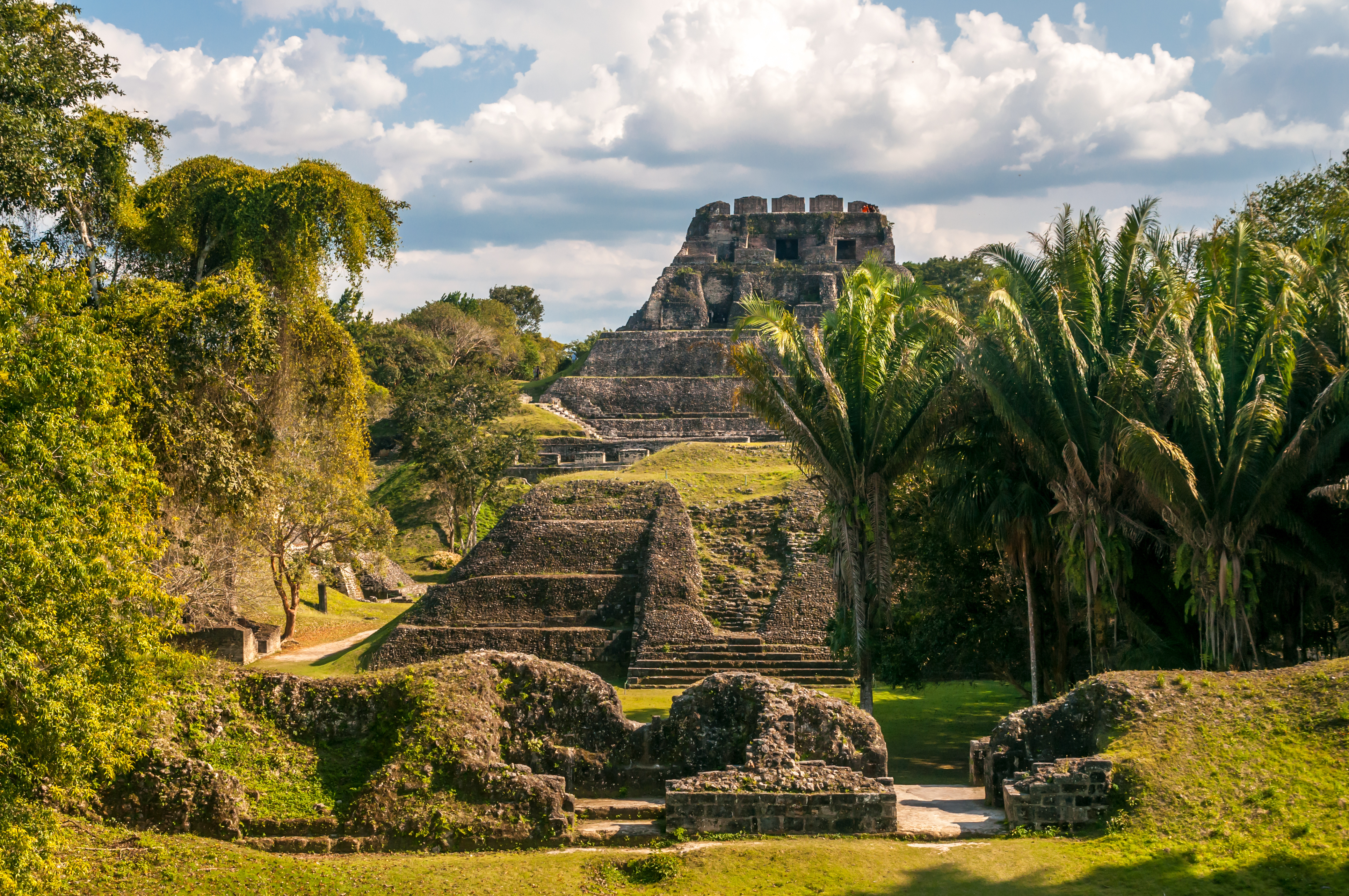 Belize_Xunantunich_Maya_Site