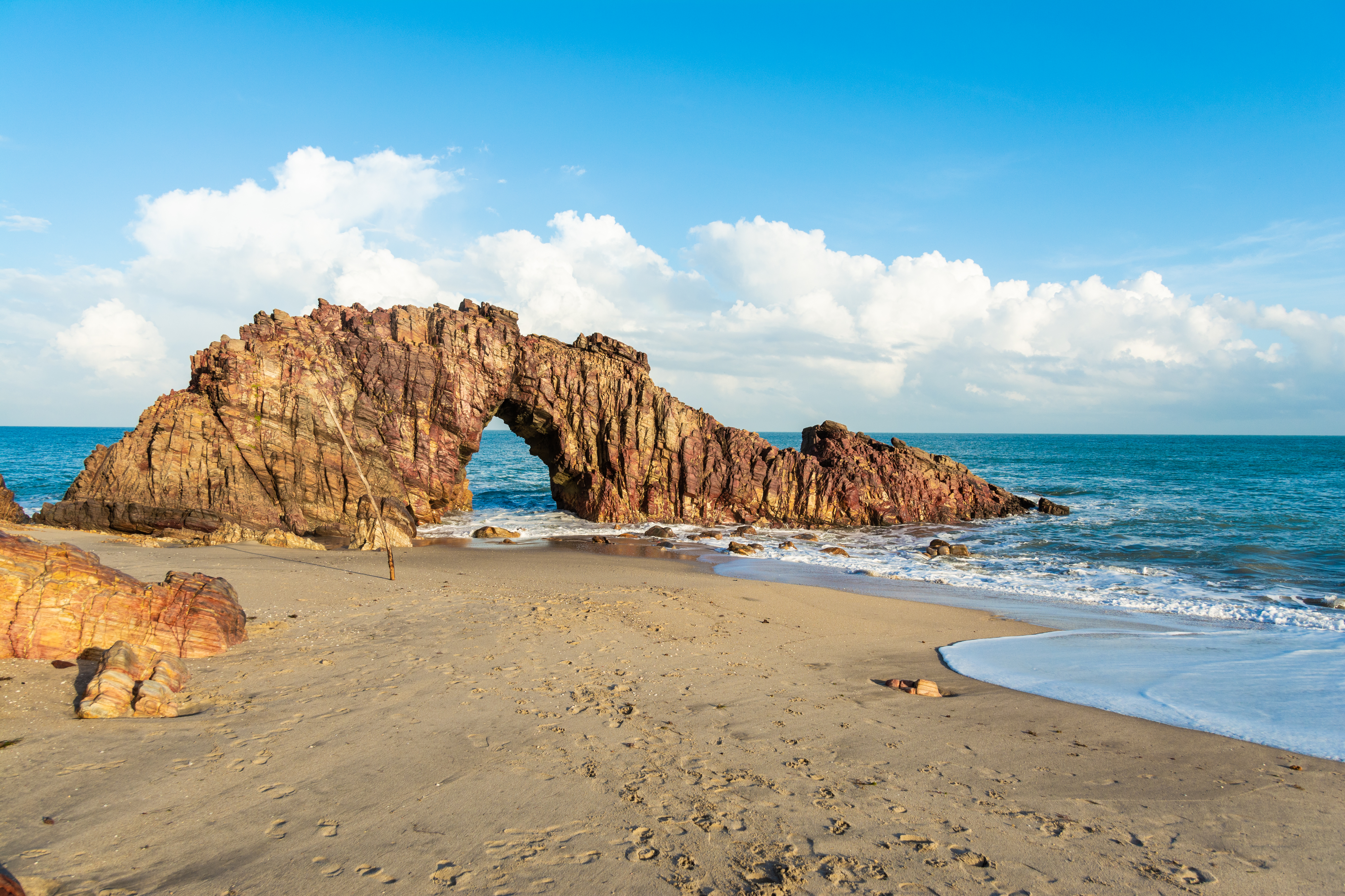 Brazil_Jericoacoara_Beach_Rock_Formation