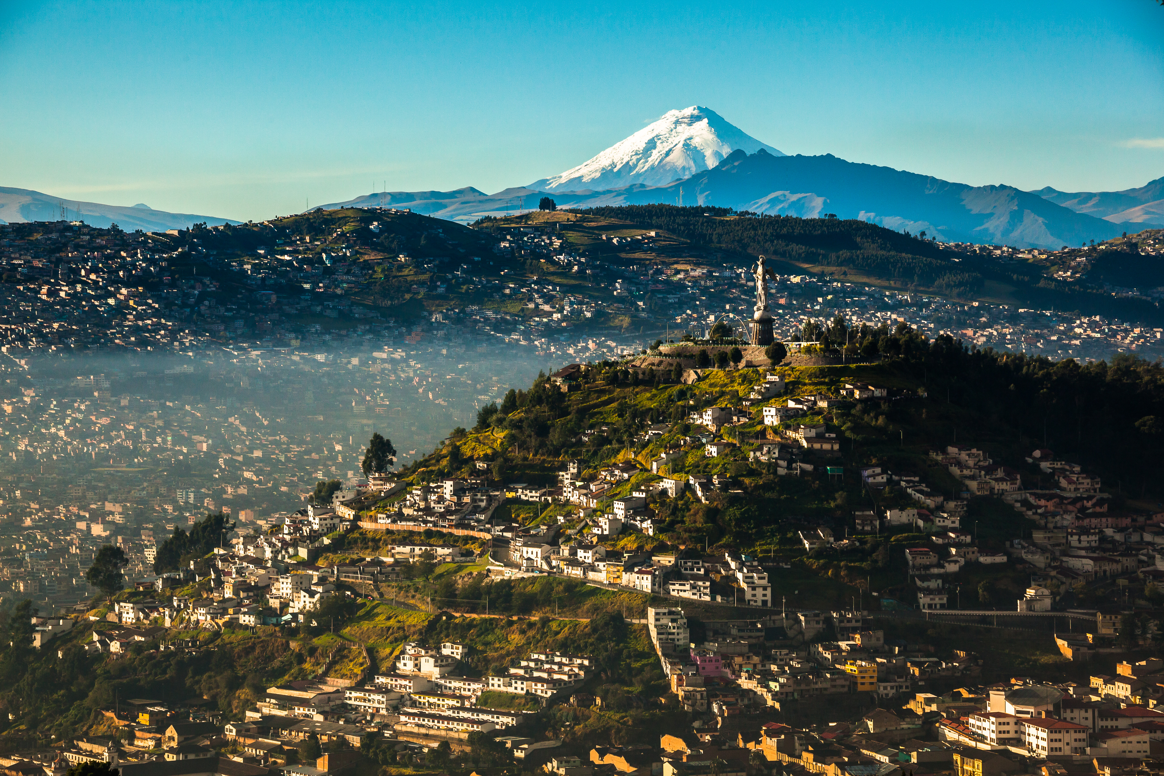 Ecuador_Quito_Scenery