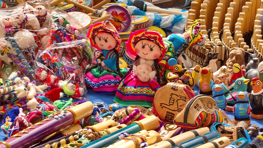 Ecuador Otavalo Handicrafts