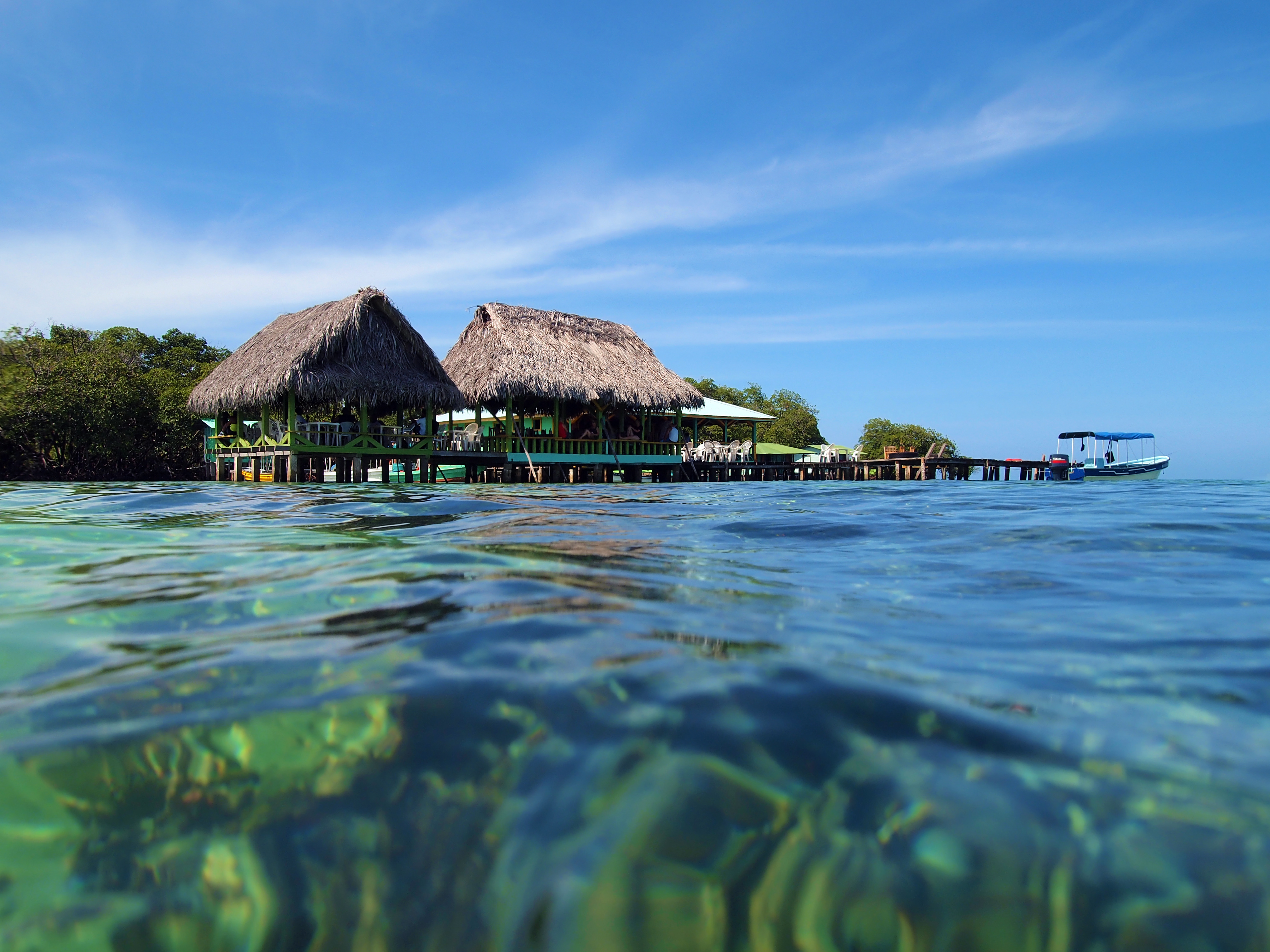 Panama_Bocas_Del_Toro_Overwater_Restaurant