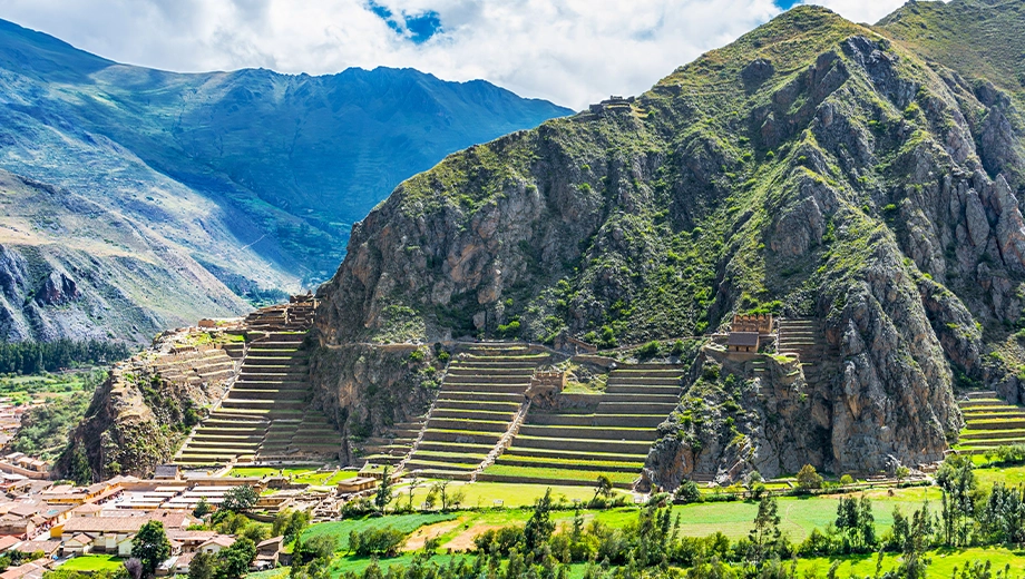 Peru_Ollantaytambo_Inca_Fortress_Terraces