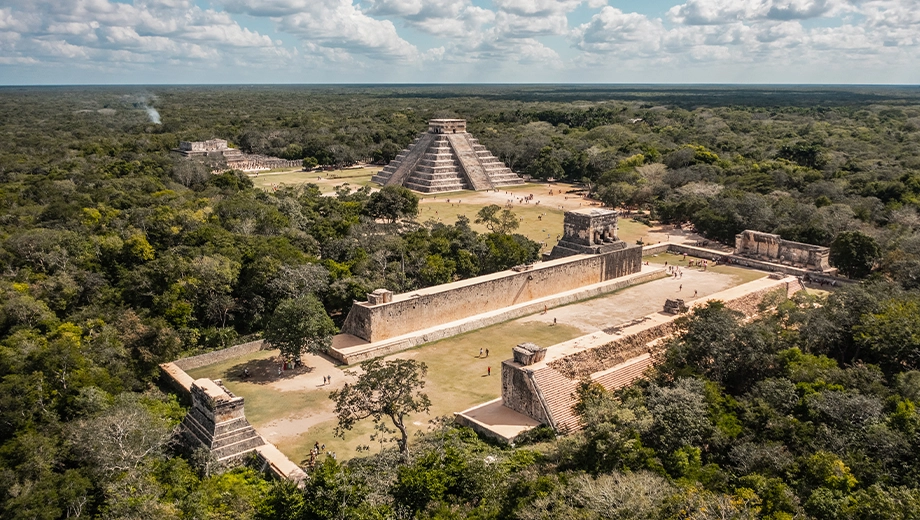 Aerial view of Chichén Itzá