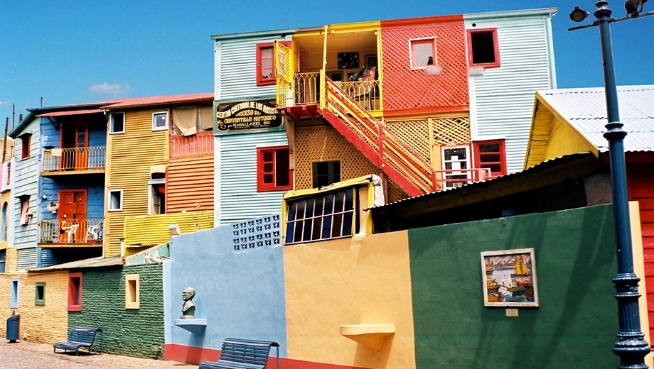 Brightly painted houses, La Boca