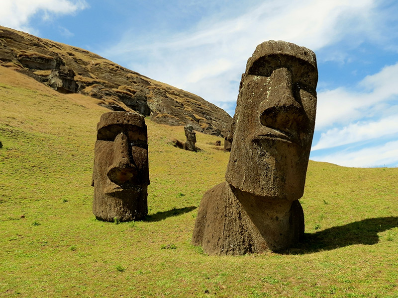 5 facts about Easter Island - Latin Routes